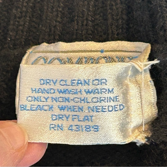 SUSAN BRISTOL Vtg Shetland Wool Classic Crested Cardigan Size L Old Money - Picture 11 of 12